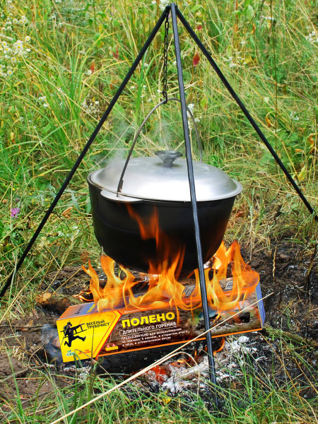 Топливный брикет Полено длительного горения 3ч для каминов и печей, пеллеты 700 гр Топливный брикет Полено длительного горения 3ч для каминов и печей, пеллеты 700 гр