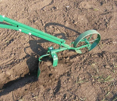 Ручной культиватор Батрак ТТ