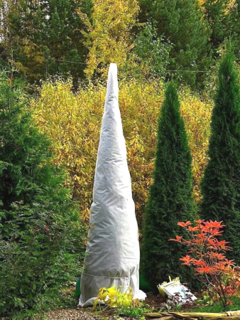 Зимнее укрытие с УФ с завязками и колышками для туй 42 г/м2, белый 120 х 170 см, 3 шт Благодатное Земледелие