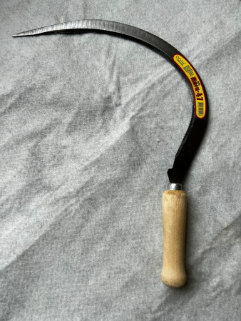 Серп Жнец-47 с деревянной ручкой