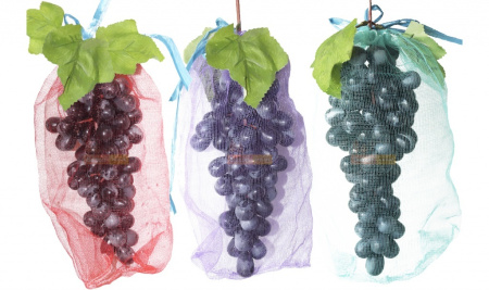 Сетка мешочек для защиты винограда 20*50 см 50 шт