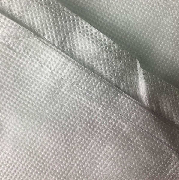 Зимнее укрытие с УФ Зимний Домик для елей и сосен 60 г/м2, 155 х 300 см Зимнее укрытие с УФ Зимний Домик для елей и сосен 60 г/м2, 155 х 300 см