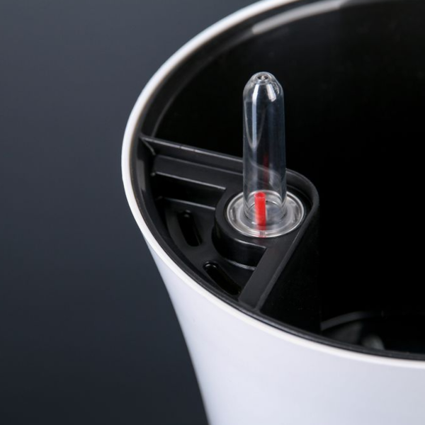 Горшок с автополивом Комфорт 2,5 л ПИ-24-9ТХ d-18 h-17 см Белый Горшок с автополивом Комфорт 2,5 л ПИ-24-9ТХ d-18 h-17 см Белый