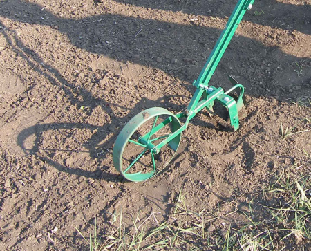 Ручной культиватор Батрак